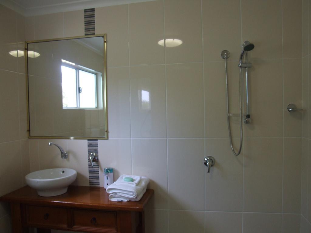 דובו Bulwarra Bed & Breakfast מראה חיצוני תמונה