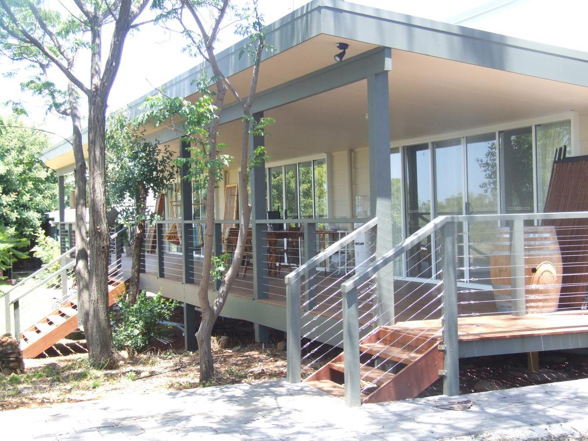 דובו Bulwarra Bed & Breakfast מראה חיצוני תמונה